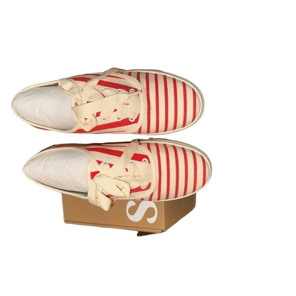 NWT Soludos Womens Sneakers Size 9 Red Off-White Striped Canvas Lace Up Casual - Picture 1 of 4